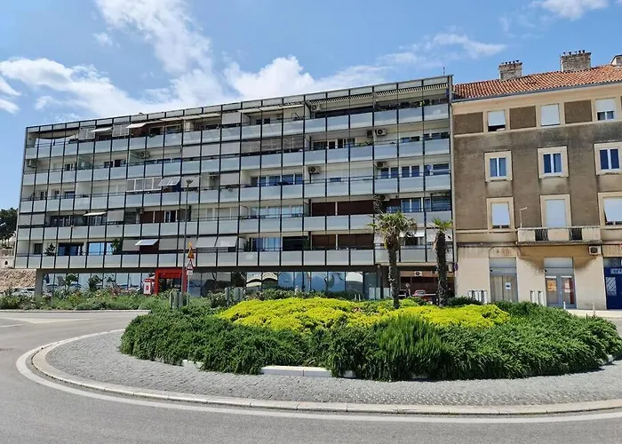 Minja * Split